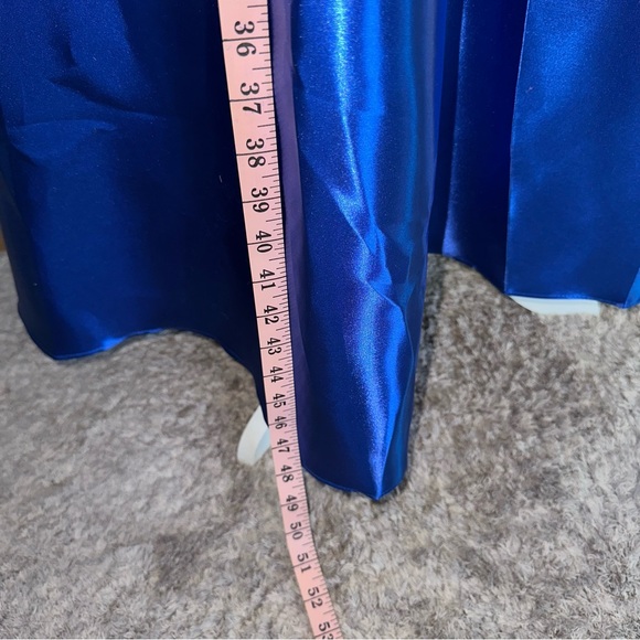 NWOT Royal Blue Gown - Picture 16 of 16